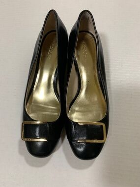 Coach small heel shoes